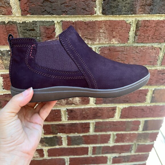 Cobb Hill Chelsea ankle boots  7.5 - Picture 2 of 6